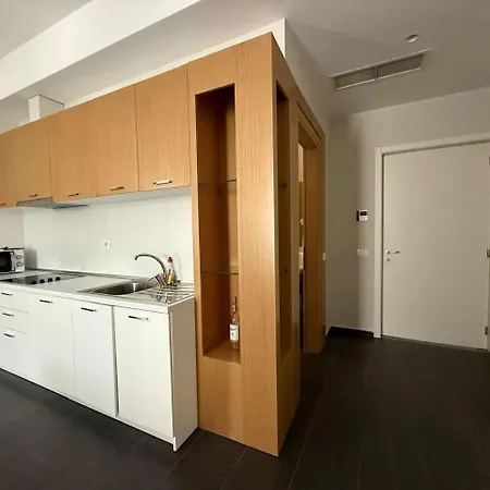 Apartman Comfort At 21 Tirana